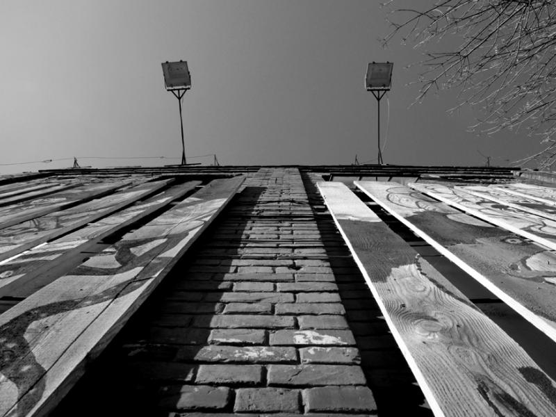 Reprezentare Gatedoor Holdings privind vânzarea unor proprietăți imobiliare industriale și comerciale